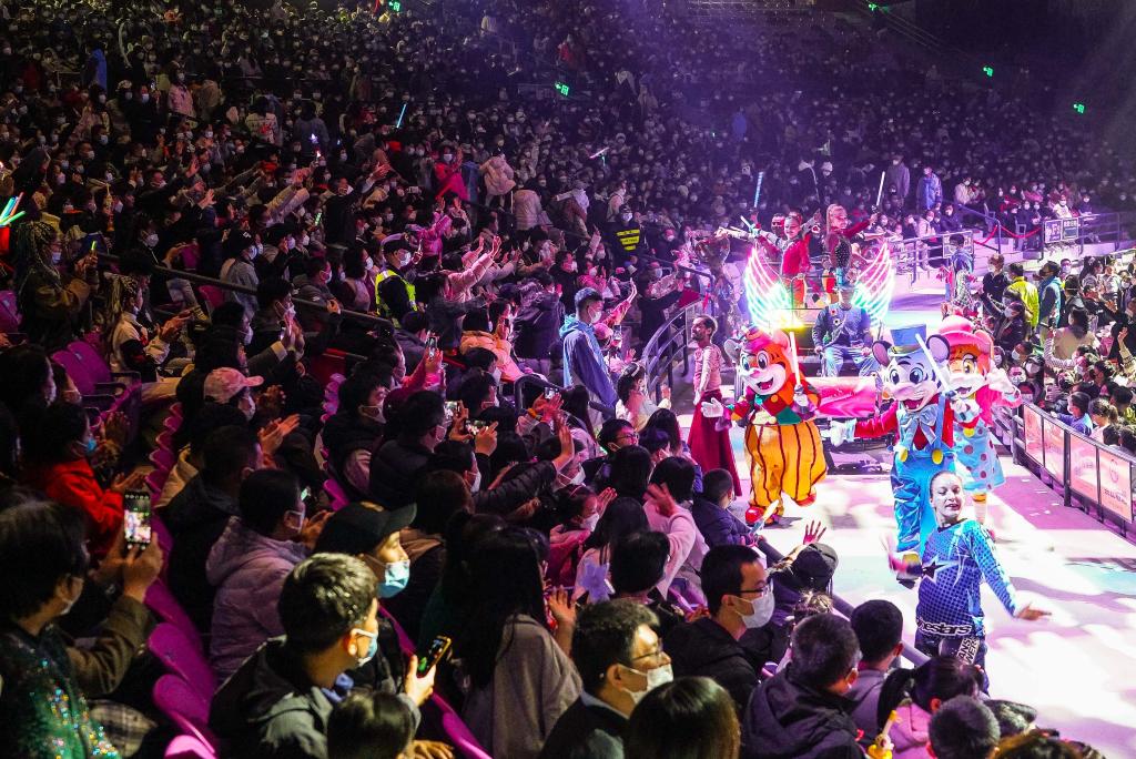 新華全媒＋｜元旦假期消費市場：人氣漸旺，暖意漸濃