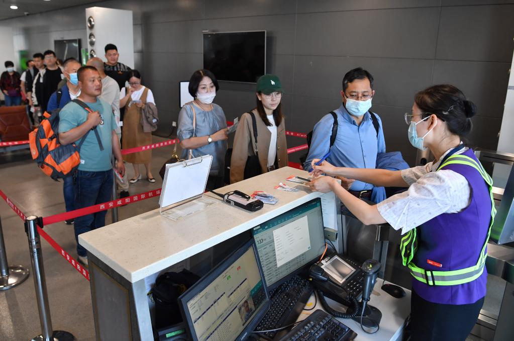 新華全媒+丨西安新開至阿什哈巴德、杜尚別航線