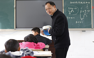 落松地小學(xué)有了新變化！