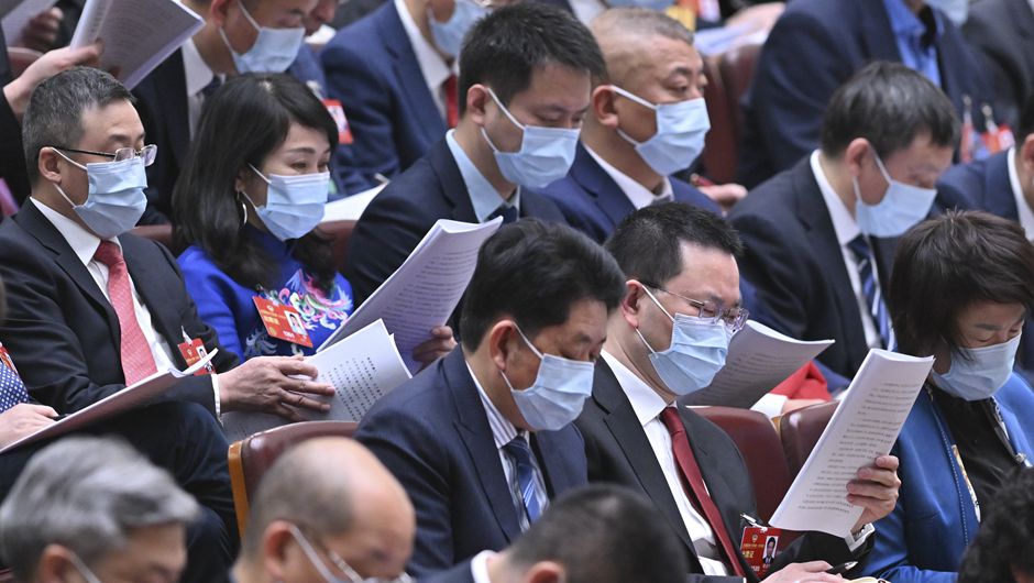 十四屆全國(guó)人大一次會(huì)議在京開(kāi)幕